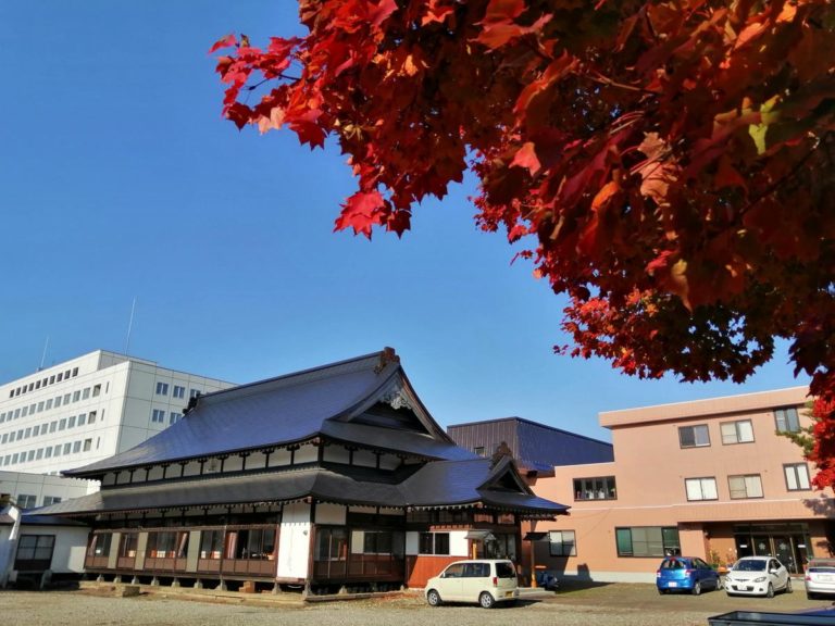 10月23日　看板　新張り